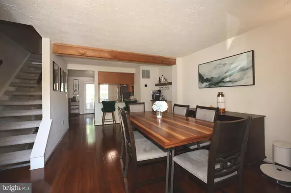 Reston, VA 20191,1939 BELMONT RIDGE CT