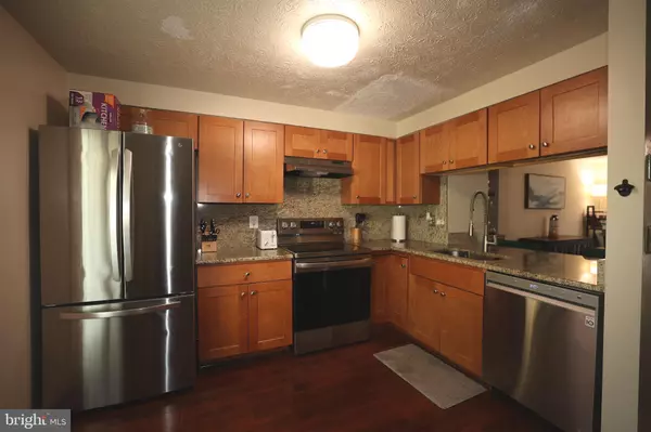 Reston, VA 20191,1939 BELMONT RIDGE CT