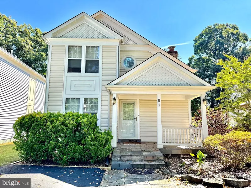 6 OAKDALE CT, Sterling, VA 20165