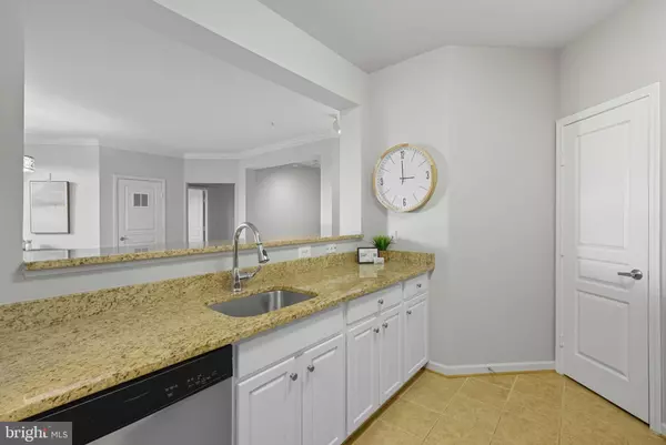 Reston, VA 20190,12001 MARKET ST #260