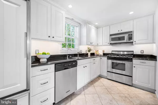 Gladwyne, PA 19035,1120 MAPLECREST CIR