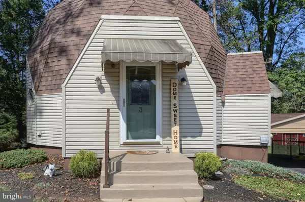 Reinholds, PA 17569,3 DENNIS DR