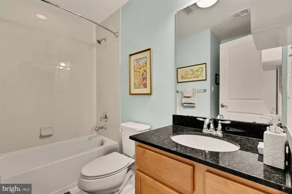 Greenbelt, MD 20770,5236 STREAM BANK LN