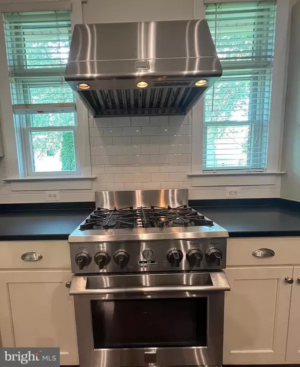 Fairfax, VA 22030,10512 NORMAN AVE