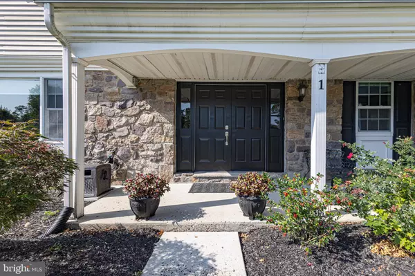 Washington Crossing, PA 18977,1 CANAL RUN W