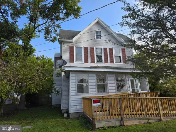 Crisfield, MD 21817,40 MAPLE ST