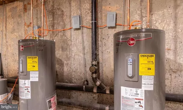 Philadelphia, PA 19143,5534 WOODLAND AVE