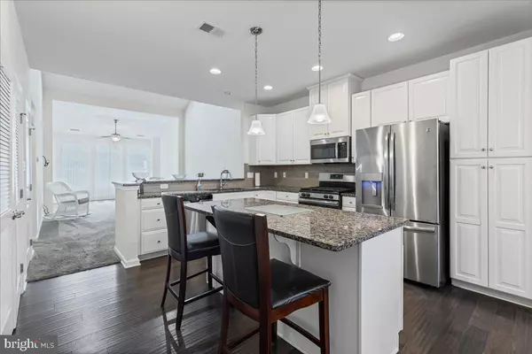 Burlington, NJ 08016,54 HEALS FARM RD