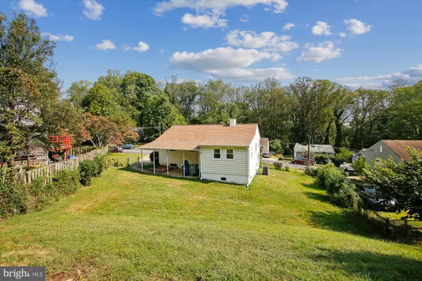 Falls Church, VA 22041,3823 PINEWOOD TER