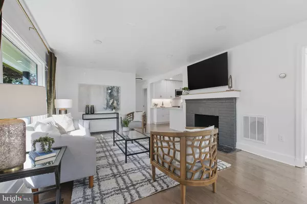 Dunn Loring, VA 22027,2539 GALLOWS RD