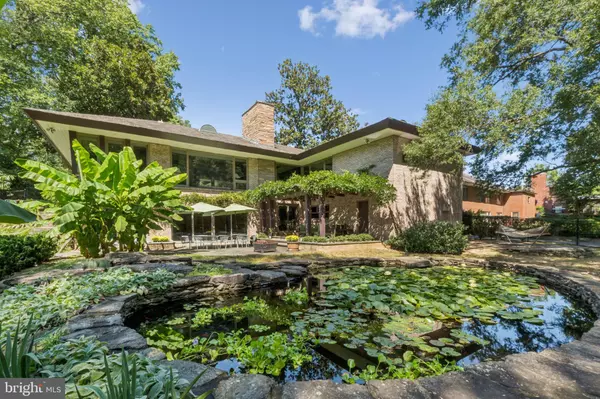 Arlington, VA 22207,2719 N NELSON ST