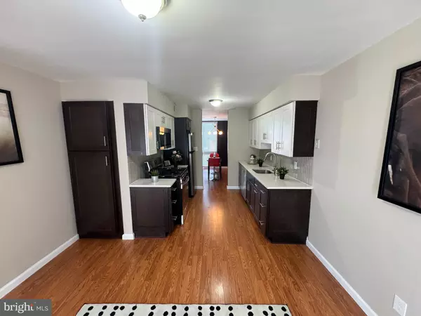 Columbia, MD 21044,10472 FAULKNER RIDGE CIR #8 6