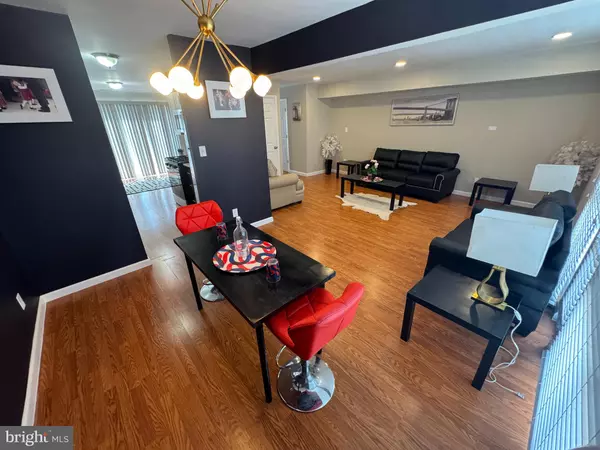 Columbia, MD 21044,10472 FAULKNER RIDGE CIR #8 6