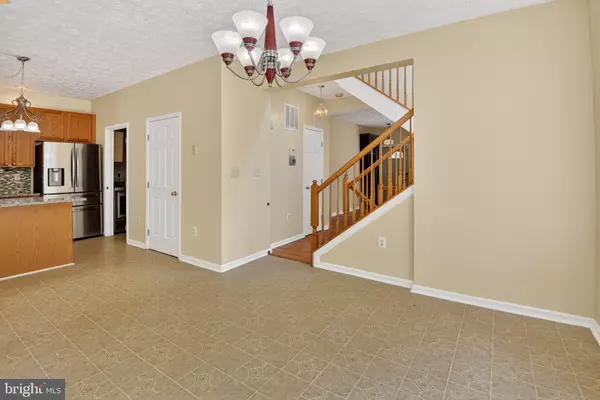 Laurel, MD 20724,8314 PIGEON FORK LN