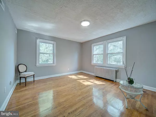 Washington, DC 20002,1424 STAPLES ST NE #4