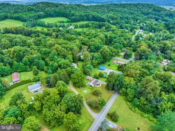 Boyertown, PA 19512,28 POWERLINE RD