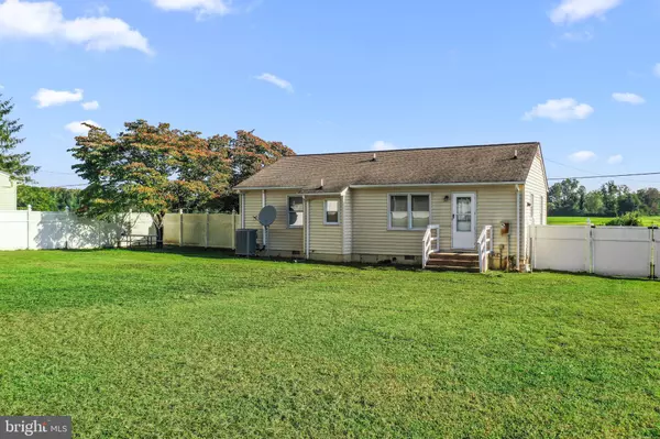 Tappahannock, VA 22560,1591 MT. LANDING RD