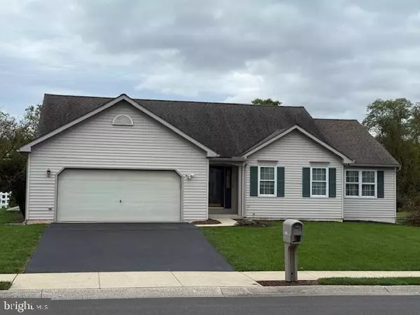 270 LONGLEAF DR, Blandon, PA 19510