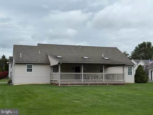 Blandon, PA 19510,270 LONGLEAF DR