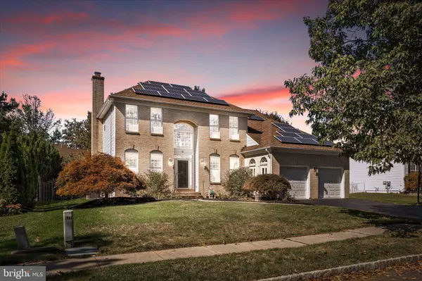 East Windsor, NJ 08520,4 WENDOVER RD