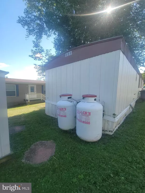 Elizabethtown, PA 17022,32 OAK KNOLL EST