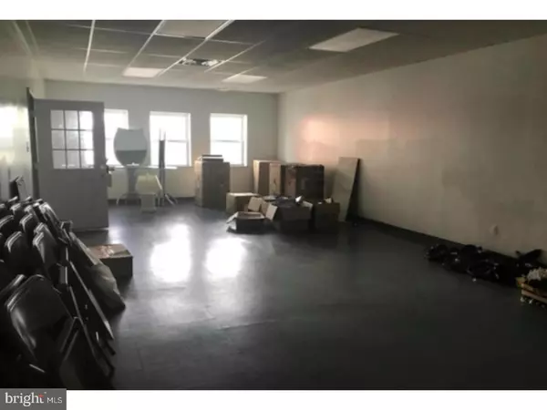 Philadelphia, PA 19132,2520-22 N BROAD ST