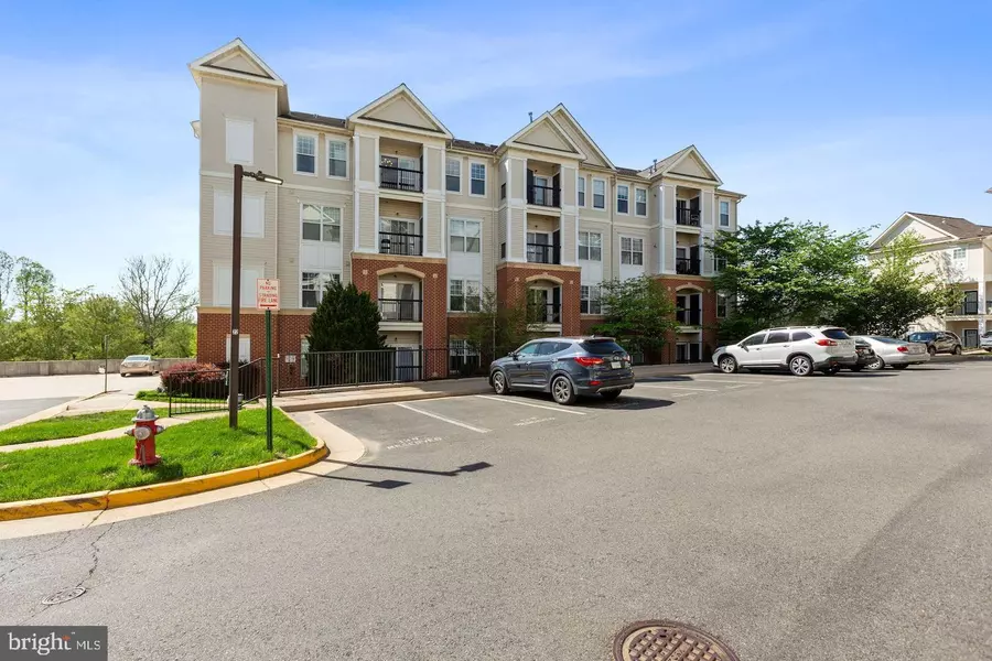 11326 ARISTOTLE DR #4-401, Fairfax, VA 22030