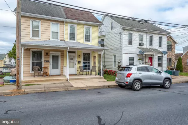 Ephrata, PA 17522,308 WASHINGTON AVE