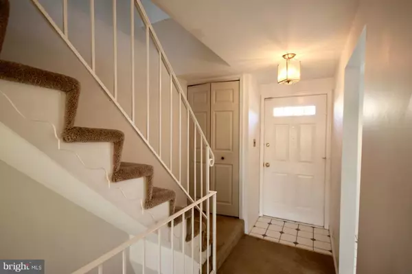 Centreville, VA 20120,14405 BLACK HORSE CT