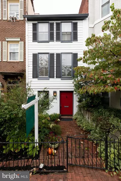 515-1/2 6TH ST SE, Washington, DC 20003