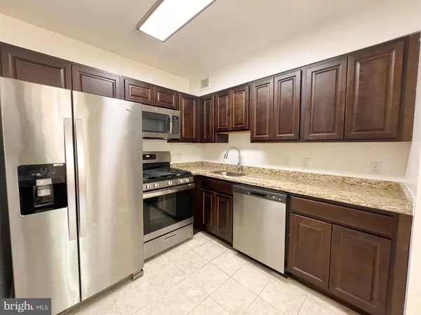 95 E WAYNE AVE #200, Silver Spring, MD 20901