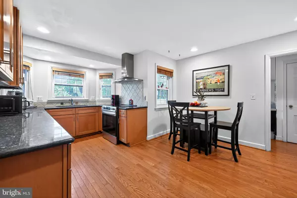 Jenkintown, PA 19046,1902 LAMBERT RD