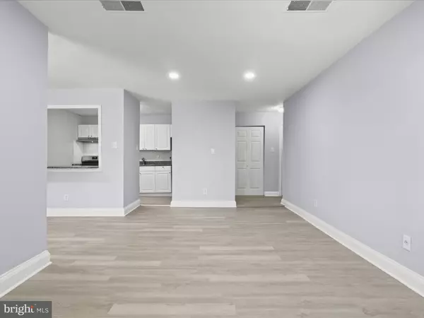 Alexandria, VA 22312,501 N ARMISTEAD ST N #302