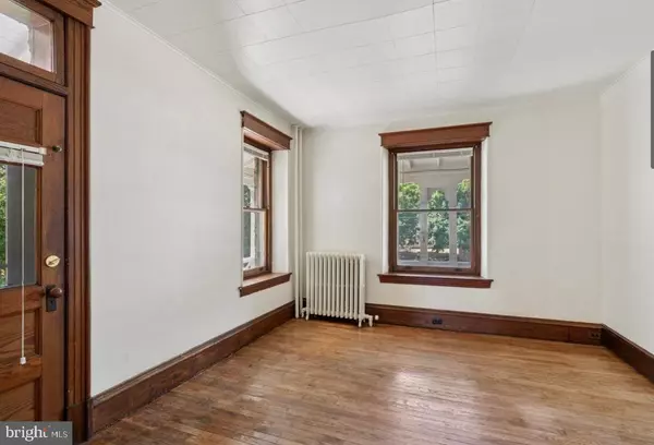 Phoenixville, PA 19460,75 NUTT RD