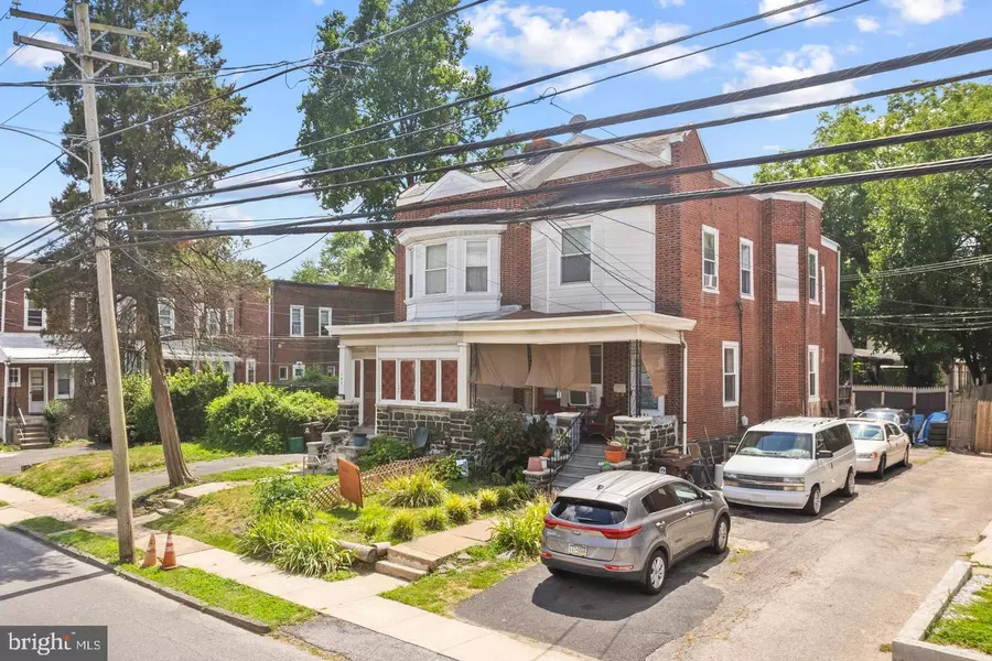 104 N UNION AVE, Lansdowne, PA 19050