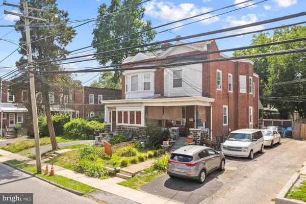 104 N UNION AVE, Lansdowne, PA 19050