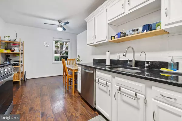 Rockville, MD 20850,878 COLLEGE PKWY #101