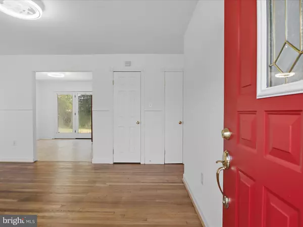 Woodbridge, VA 22193,13203 HADDOCK RD