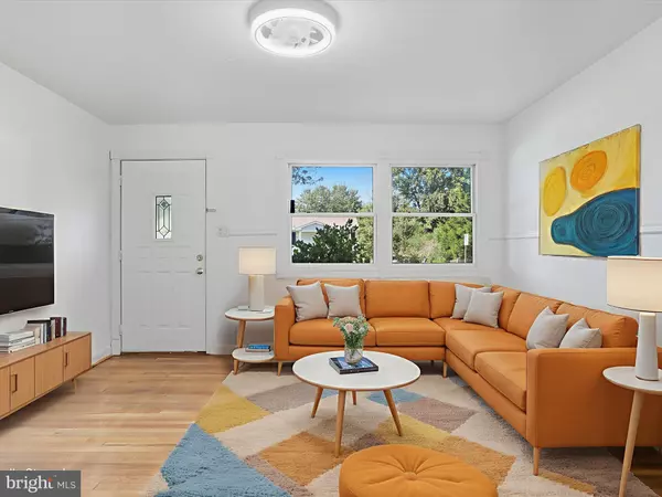 Woodbridge, VA 22193,13203 HADDOCK RD