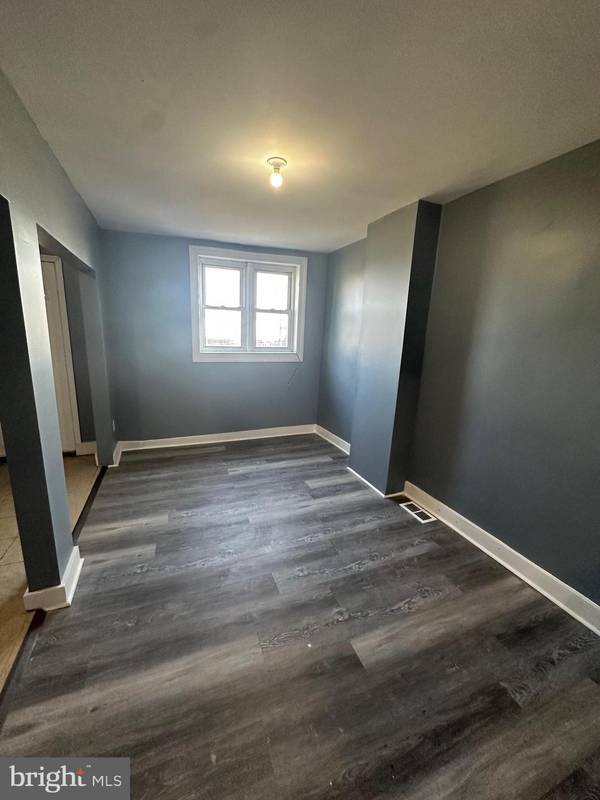 Philadelphia, PA 19142,6746 LINMORE AVE