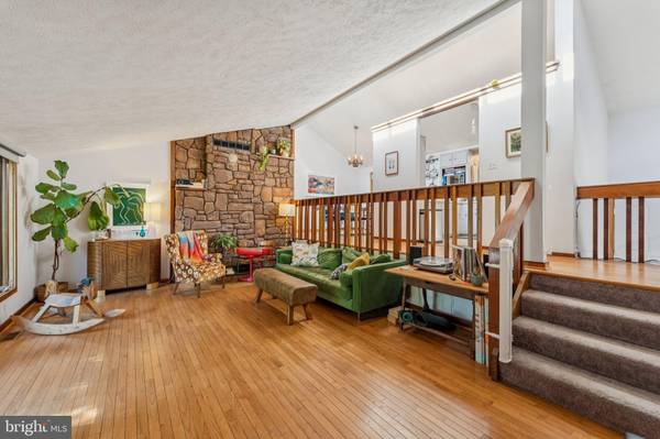 Mclean, VA 22101,1684 CHAIN BRIDGE RD