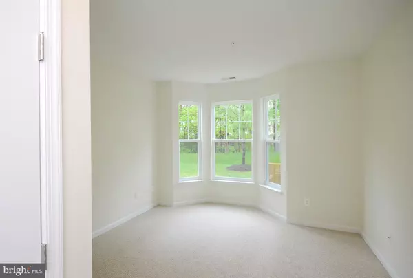 Laurel, MD 20724,3527 PINEY WOODS PL #H002
