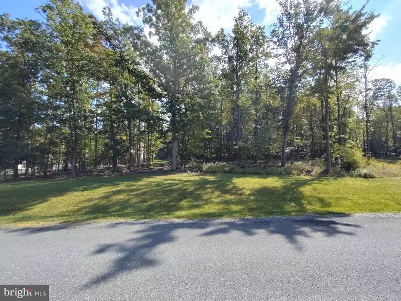 LONGWOOD DR #69, Waynesboro, PA 17268