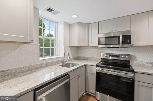 Arlington, VA 22206,2950 S COLUMBUS ST #C1
