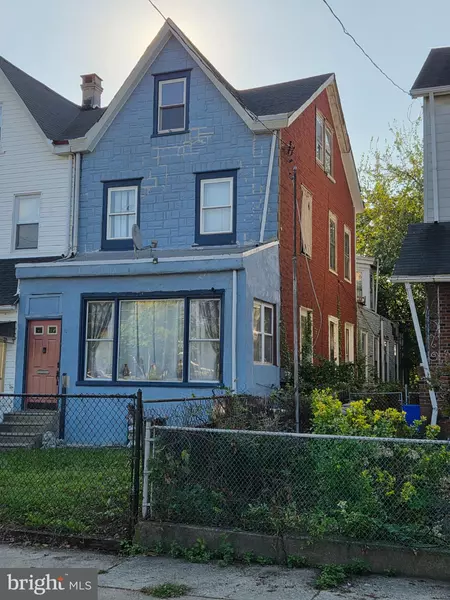 6810 PASCHALL AVE, Philadelphia, PA 19142