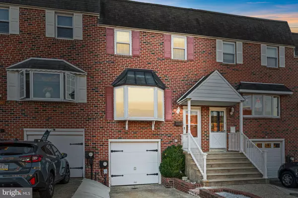 3994 CONSTANCE RD, Philadelphia, PA 19114