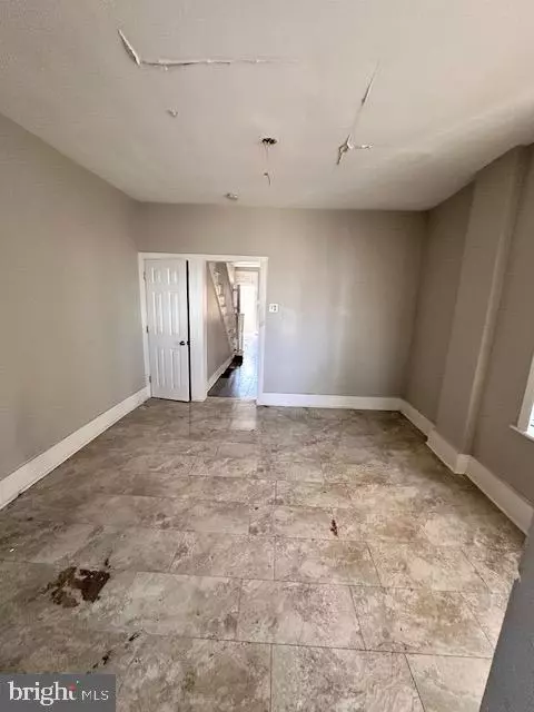 Camden, NJ 08104,1239 JACKSON ST