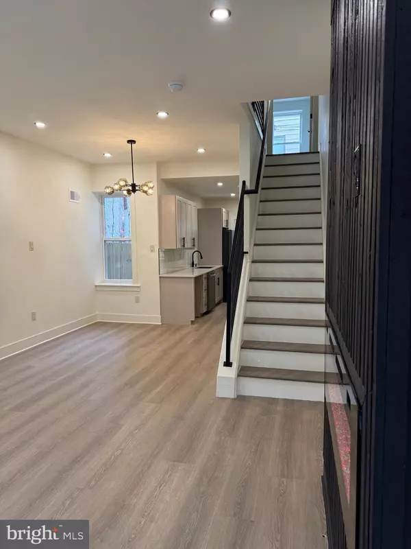 Philadelphia, PA 19121,1329 N DOVER ST