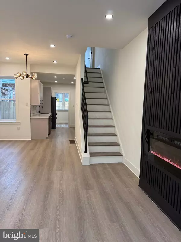 Philadelphia, PA 19121,1329 N DOVER ST