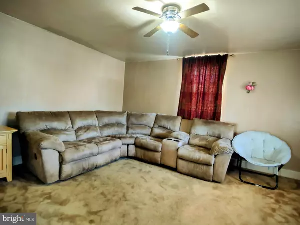 Hanover, PA 17331,216 CHARLES AVE